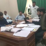 ملتان :وفاقی محتسب کے دفتر میں شکایات کے ازالے کا عمل تیز، شہریوں کو 10 لاکھ روپے سے زائد ریلیف