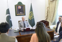 وزیراعظم سے وزیر مملکت شزرا منصب کی ملاقات، بجٹ پیش کرنے پر مبارکباد