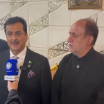 چیئرمین سینیٹ سید یوسف رضا گیلانی اعلیٰ سطحی وفد کے ہمراہ تہران پہنچ گئے