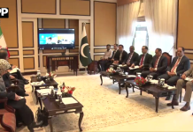 وزیر مملکت بلال اظہر کیانی سےایران کے نائب وزیر ٹرانسپورٹ مہران گوربانی اور نائب وزیر داخلہ برائے اقتصادی امور مہدی داوستی کی ملاقات