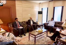 وزیر تجارت جام کمال خان سے کارپٹ ایکسپورٹرز ایسوسی ایشن کی ملاقات، ہاتھ سے بنے قالینوں کی برآمدات بڑھانے پر تبادلۂ خیال