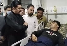 گورنر خیبرپختونخوا فیصل کریم کنڈی کا لیڈی ریڈنگ ہسپتال پشاور کا دورہ