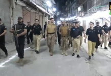 سی سی پی او پشاور اور بریگیڈ کمانڈر کا مشترکہ چیک پوسٹوں کا دورہ، پاک فوج اور پولیس کے جوانوں کو خراج تحسین