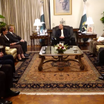 صدر آصف علی زرداری سے آذربائیجان کے سبکدوش ہونے والے سفیر خزر فرہادوف کی الوداعی ملاقات، دوطرفہ برادرانہ تعلقات کے فروغ پر خراجِ تحسین