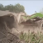 ملتان میں قبرستانوں کی اراضی واگزار کرانے کیلئے بھرپور کریک ڈاؤن، پختہ تجاوزات مسمار