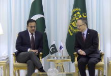 وفاقی وزیر اقتصادی امور احد چیمہ سے اے ڈی بی کے نائب صدر ینگ منگ یانگ کی ملاقات پاکستان ریلویز میں اصلاحات پر اتفاق