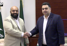 پاکستان میں مالدیپ کے ہائی کمشنر محمد طحہٰ کی وزیراعظم کے معاونِ خصوصی برائے ڈیجیٹل میڈیا فہد ہارون سے ملاقات