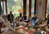 وزیراعلیٰ مریم نواز شریف سے ملاقات کرنے والوں میں فاروق احمد مانیکا، چودھری جاوید احمد، عمران اکرم، سردار منصب علی ڈوگر شامل