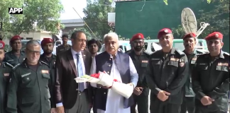 ریسکیو 1122 لائف سیونگ مشن کو پنجاب بھر میں وسعت دے رہے ہیں: خواجہ سلمان رفیق
