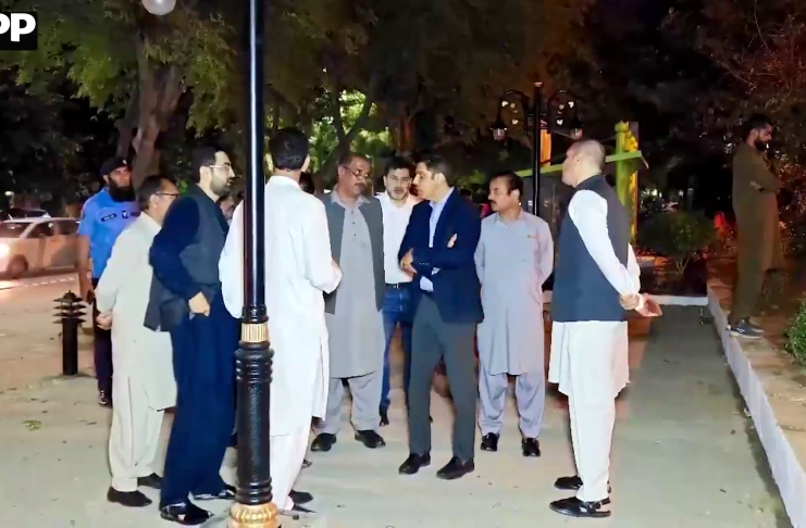 چیئرمین سی ڈی اے کا اسلام آباد میں سپر مارکیٹ، کوہسار مارکیٹ اور ڈپلومیٹک انکلیو کے اپ لفٹنگ، تزئین و آرائش اور ترقیاتی کاموں کا جائزہ