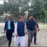 لاہور ریلوے اسٹیشن کا وزیرِ ریلوے محمد حنیف عباسی کا اچانک دورہ، مسافر سہولیات کا جائزہ