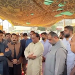 ملتان :برانڈ روڈ پر الیکٹریفکیشن میں تاخیر، کمشنر کا سخت نوٹس