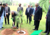 اقوام متحدہ کے سیکرٹری جنرل انتونیو گوتریس نے دفتر خارجہ کے سبزہ زار میں پودا لگایا