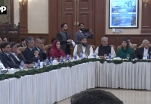وفاقی حکومت عسکری قیادت کے ساتھ ملکر خیبر پختونخوا کے عوام کے مسائل حل کرے گی، امن اور ترقی کا دور واپس لاکر عوام کی خوشحالی کے خوابوں کو عملی جامہ پہنائیں گے؛ وزیراعظم شہباز شریف