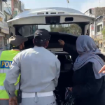 کوئٹہ سٹی ٹریفک پولیس کی کالے شیشوں ، غیر قانونی نمبر پلیٹس اور بغیر کاغذات والی گاڑیوں کے خلاف کارروائی شروع